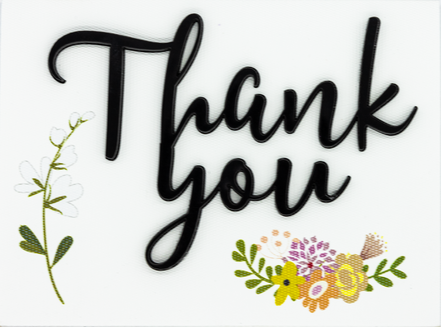 Producto Ready to wear/Listo para llevar - Tarjeta Mediana Doble (12 x 9 cm) Modelo FLORES THANK YOU RELIEVE en Impresión Digital. Plecado y refinado artesanalmente a mano. En papeles de alta calidad lisos o texturizados. Hecho a mano en México Paquete con 10 piezas.