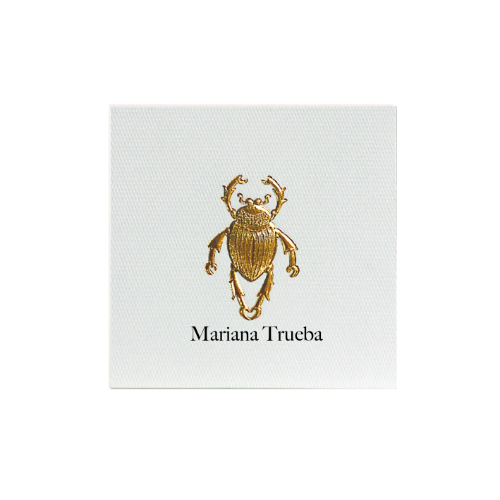 Blanco-Dorado / 6 x 6 cm / 30 piezas