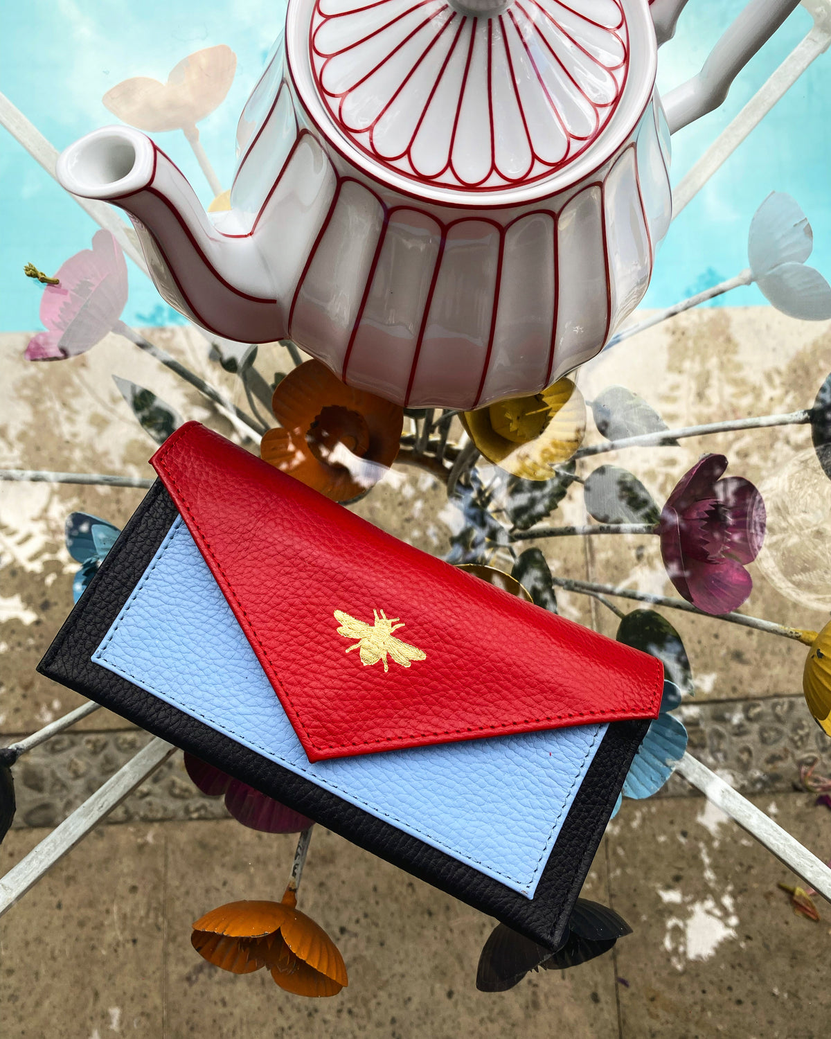 Bolsa Sobre acordeón Adorno Abeja  Tricolor RNA